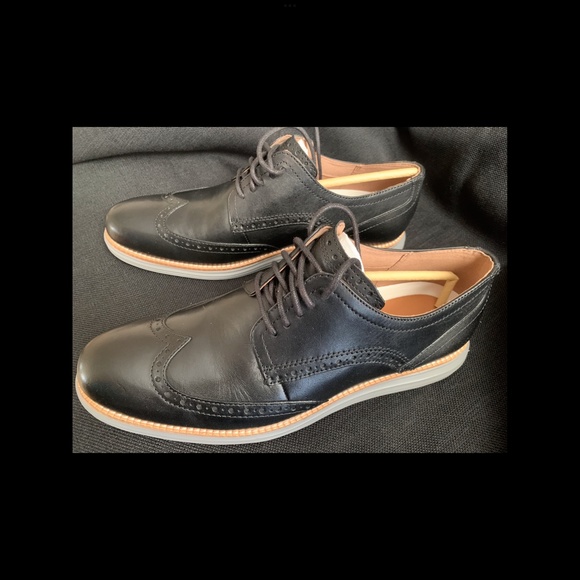 Cole Haan Original Grand Shortwing in Black/Ironstone color - Picture 3 of 5